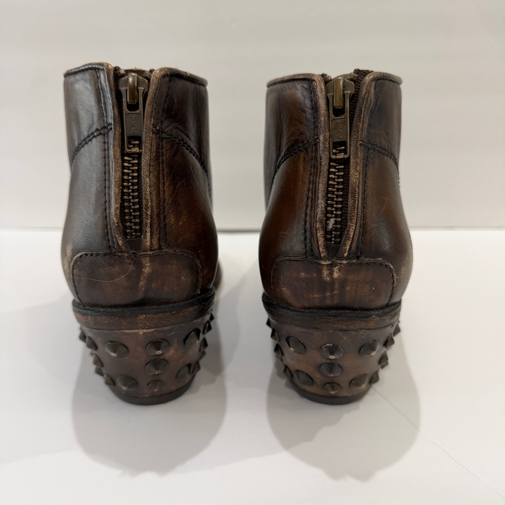 Ariat Women's Brown Leather Western Ankle Boots - Picture 3 of 8